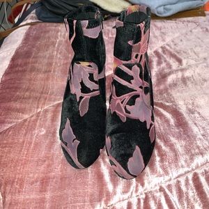 Steven madden booties